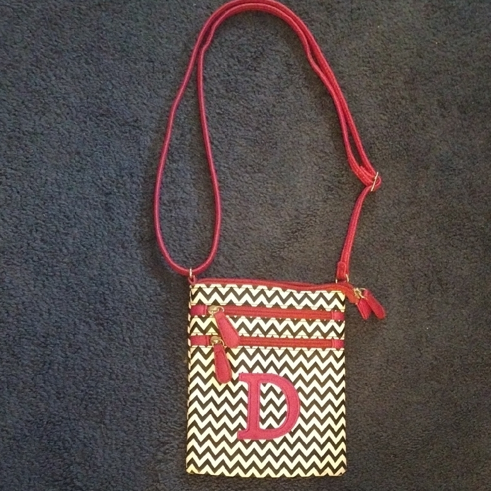 Chevron Crossbody Bag with Red Accents - Picture 1 of 7